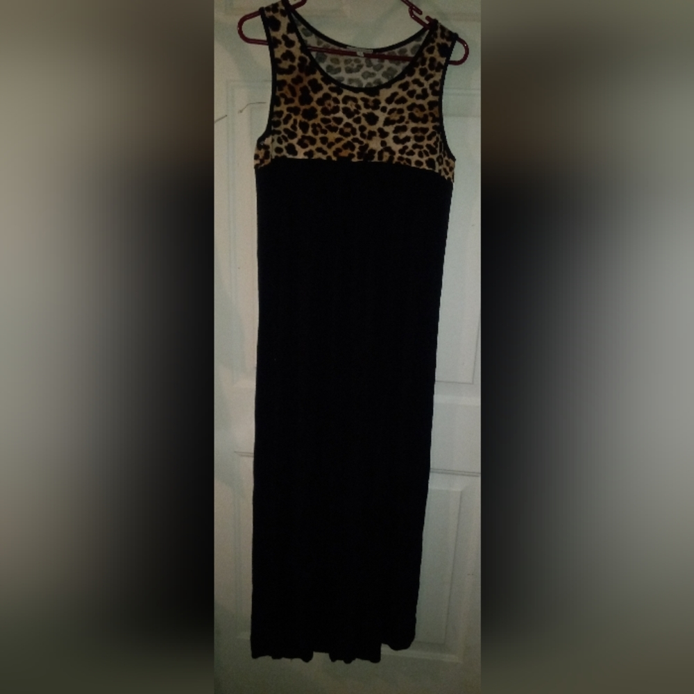 White Berch Animal print Maxi dress size S